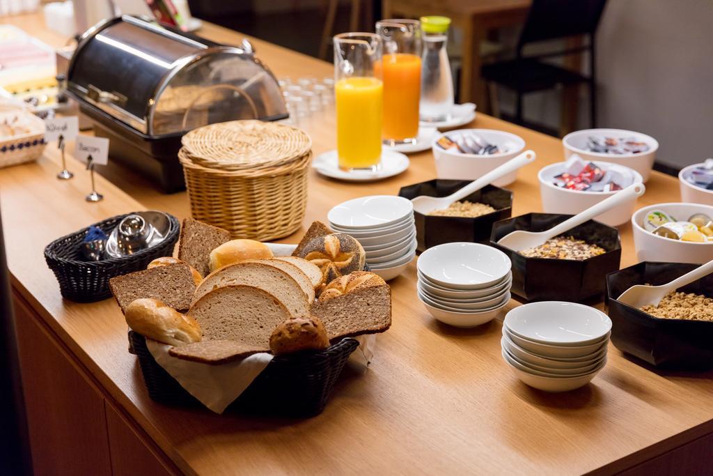 Mk Hotel Stuttgart Ngoại thất bức ảnh